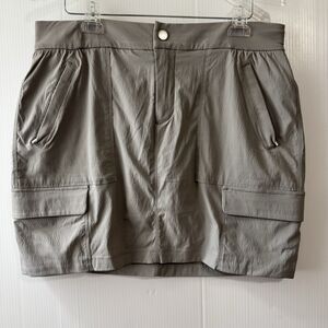 Athleta Trekkie Skirt Skort Women’s Zip Pockets Golf Tennis Size 12 Gray